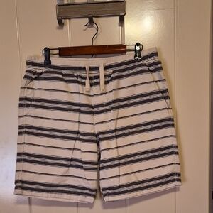 Old Navy Men's Striped Flat Front Shorts - Black and White
